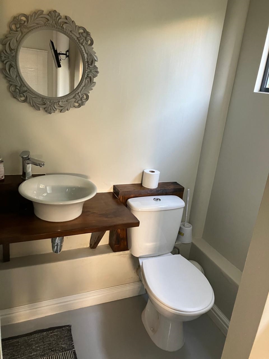 To Let 3 Bedroom Property for Rent in Robberg Ridge Western Cape